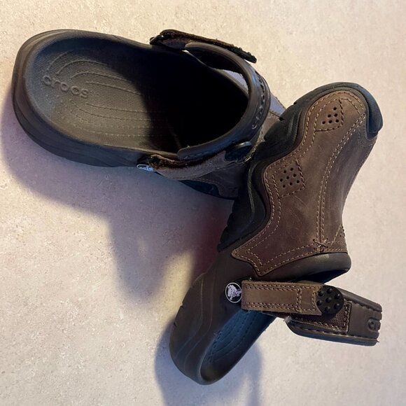 Crocs Swiftwater Leather Sandals Men's Size 7 Brown - Picture 5 of 11